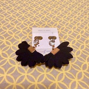 Elegant Black and Gold Earrings